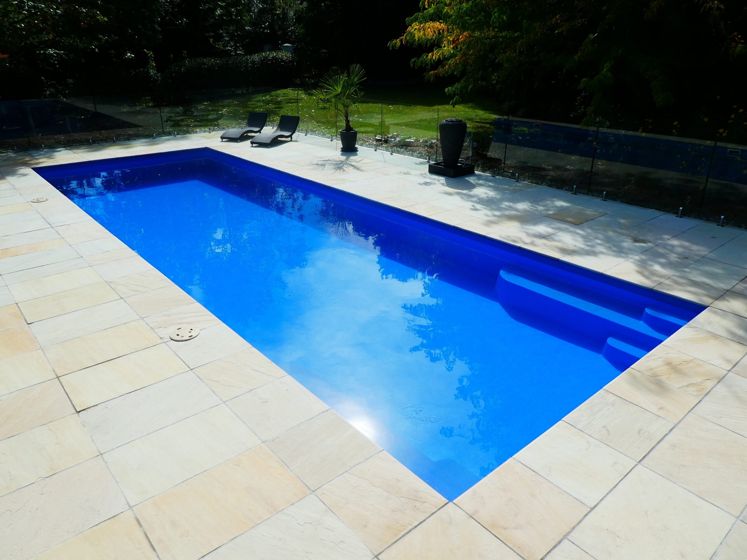 The Bermuda Senator Pool in a customers back yard