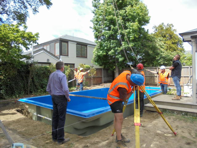 Install Bermuda Senator 8m Pool