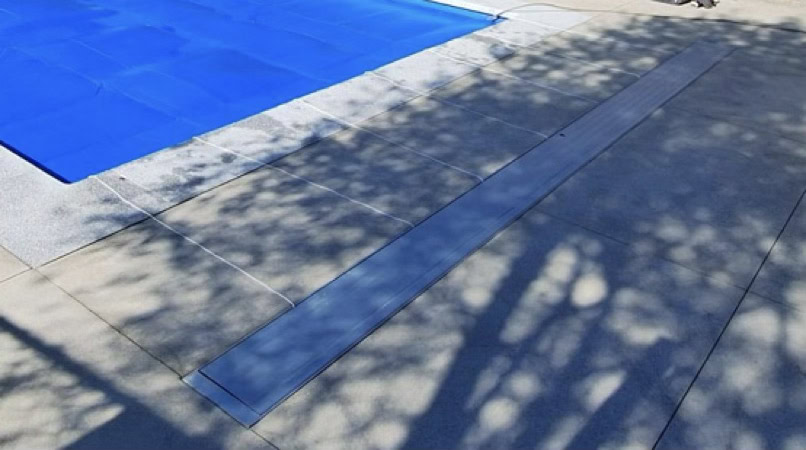 pool cover storage under the ground